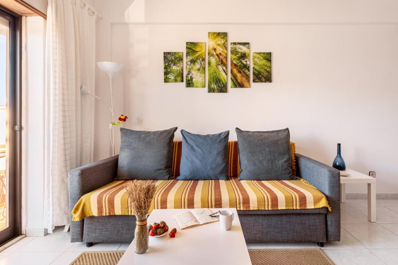 Joivy Deluxe Apt With Terrace In Costa Da Caprica Costa de Caparica Exterior foto
